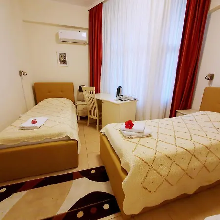 Florentina Hotell 3*